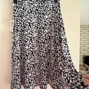 LuLaRoe Azure Floral Skirt NWT